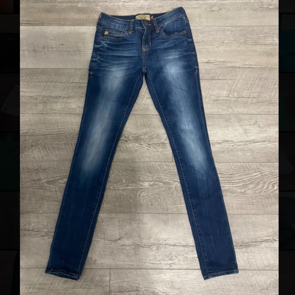 Skinny jeans